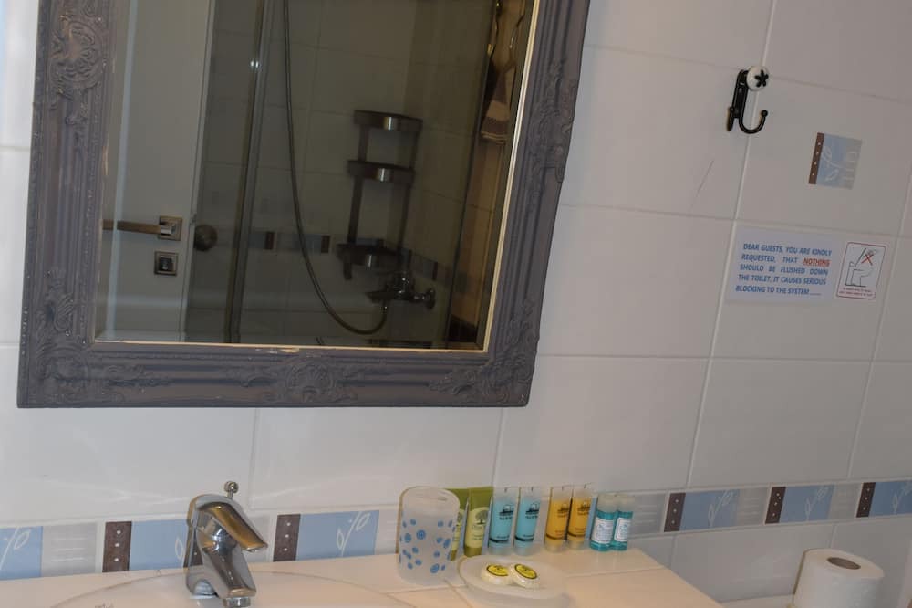 Photo of Bathroom in Lassi