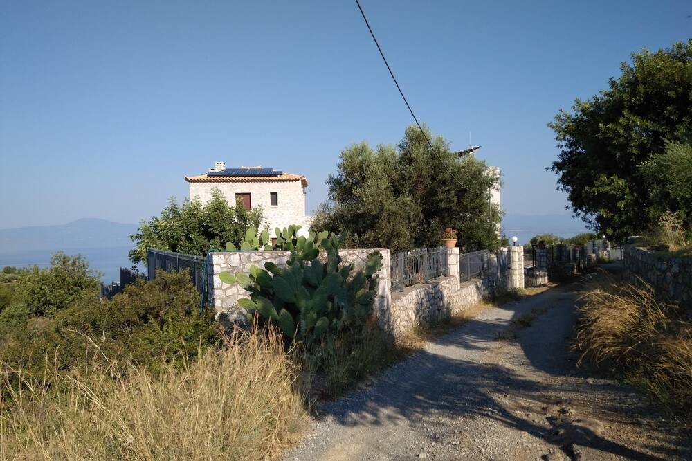 Photo of Outdoor in Megali Mantineia