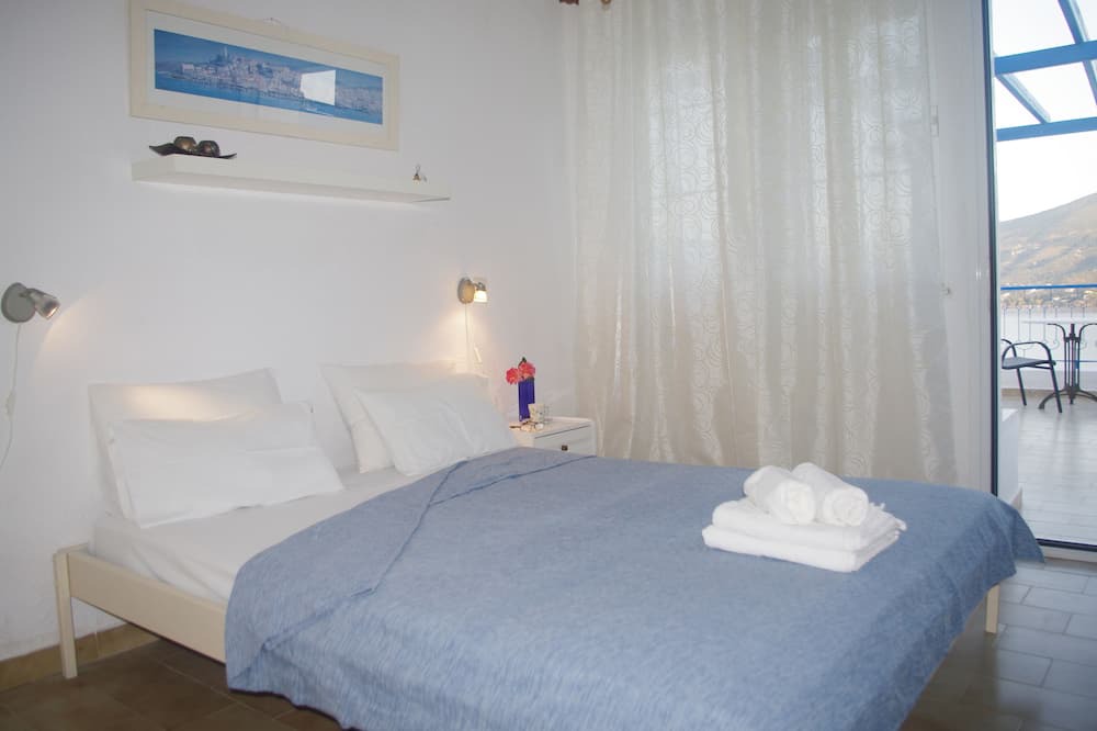 Photo of Bedroom in Poros