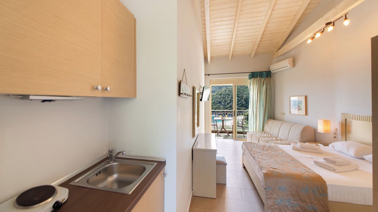 Photo of Bedroom in Mikros Gialos