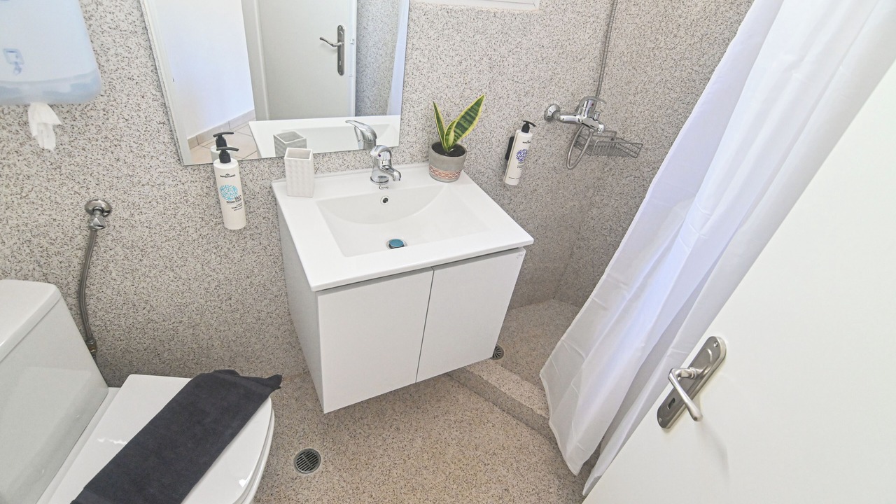 Photo of Bathroom in Therma