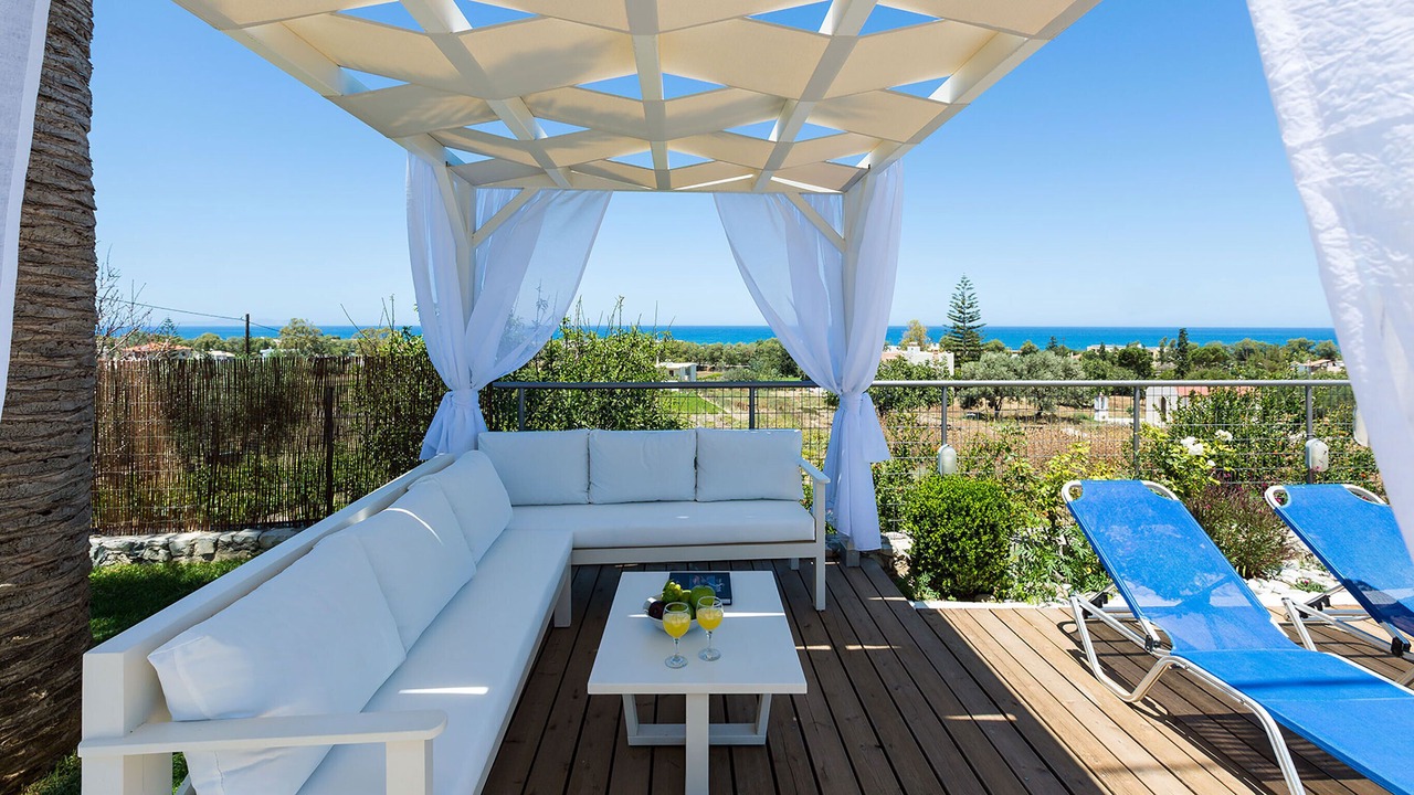 Photo of Patio Balcony in Adelianos Kampos