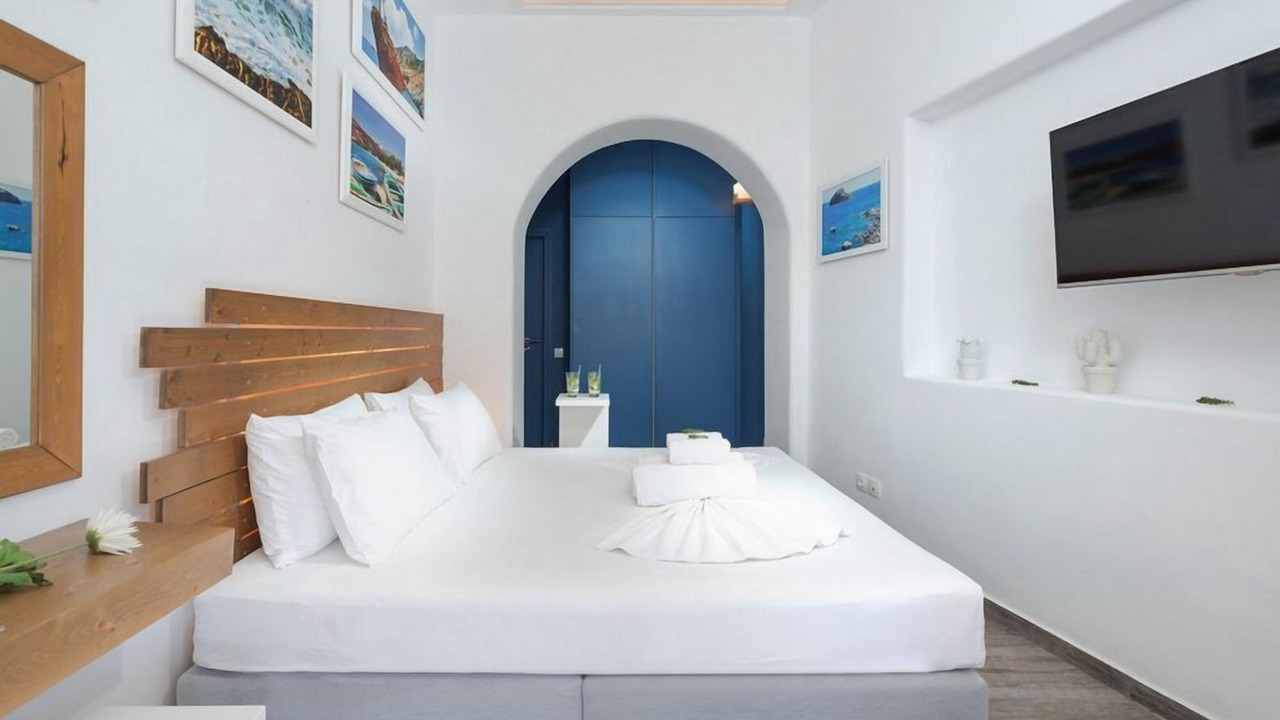 Photo of Bedroom in Katapola
