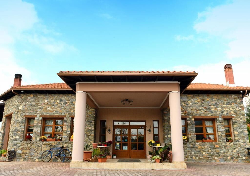 Photo of Outdoor in Sintiki