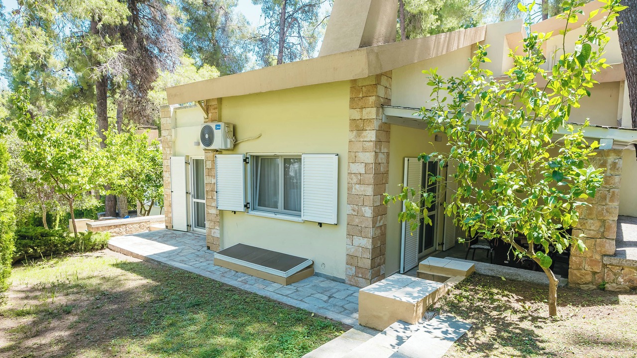 Photo of Outdoor in Sane