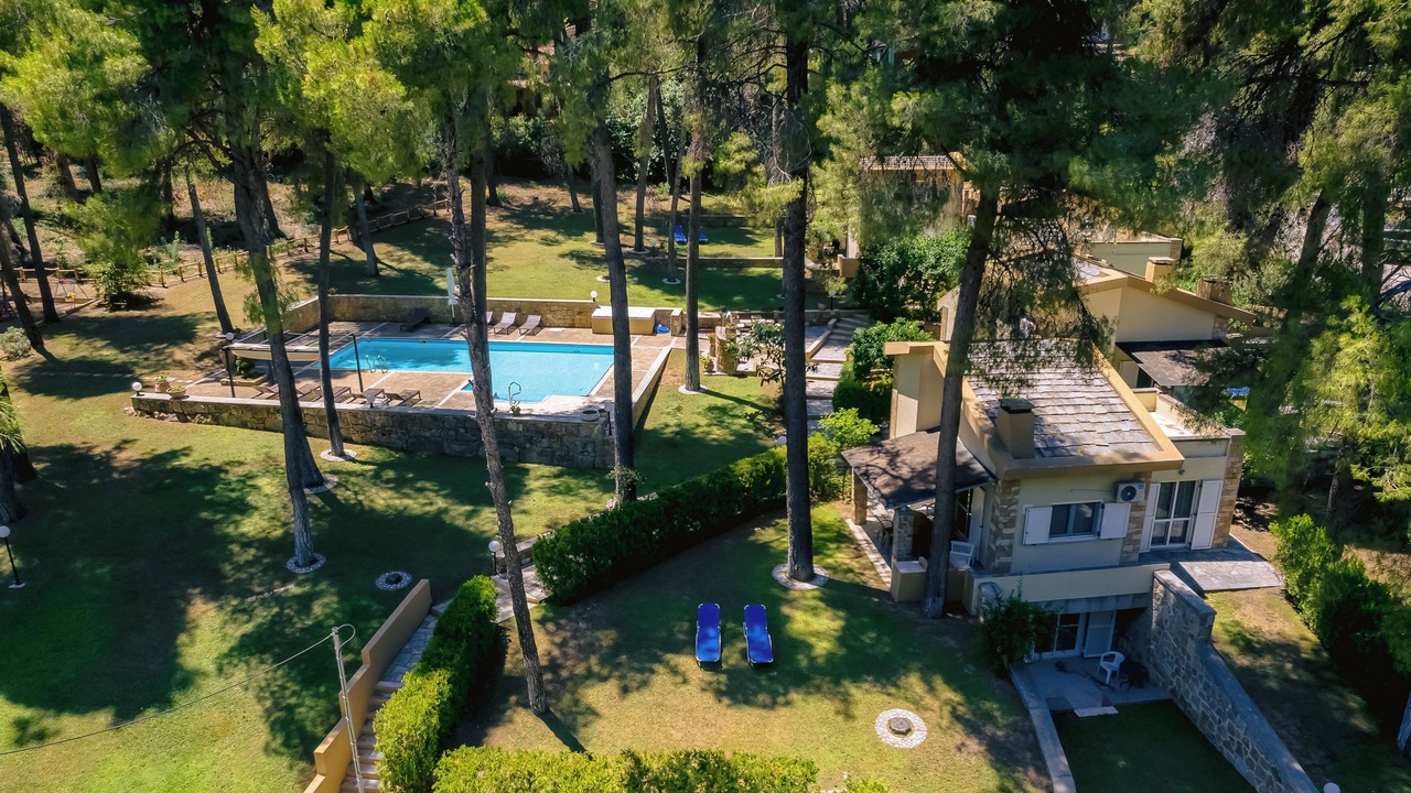 Photo of Outdoor in Sane