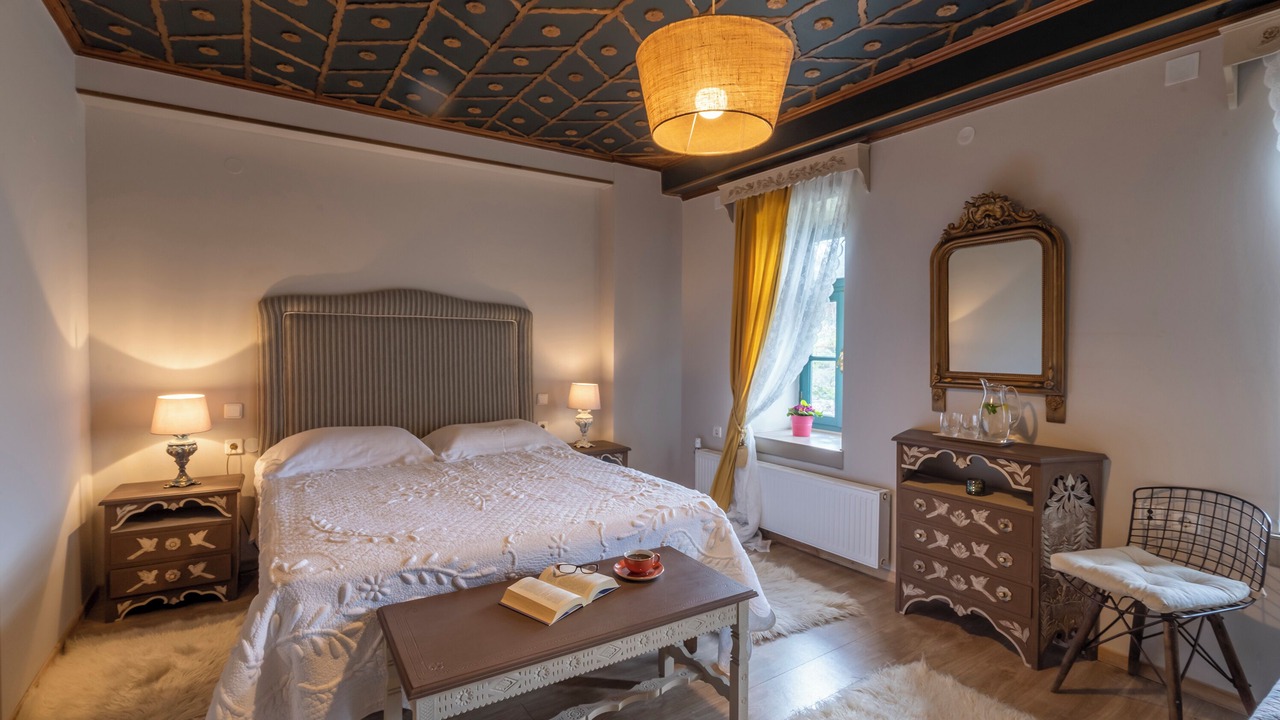 Photo of Bedroom in Elati