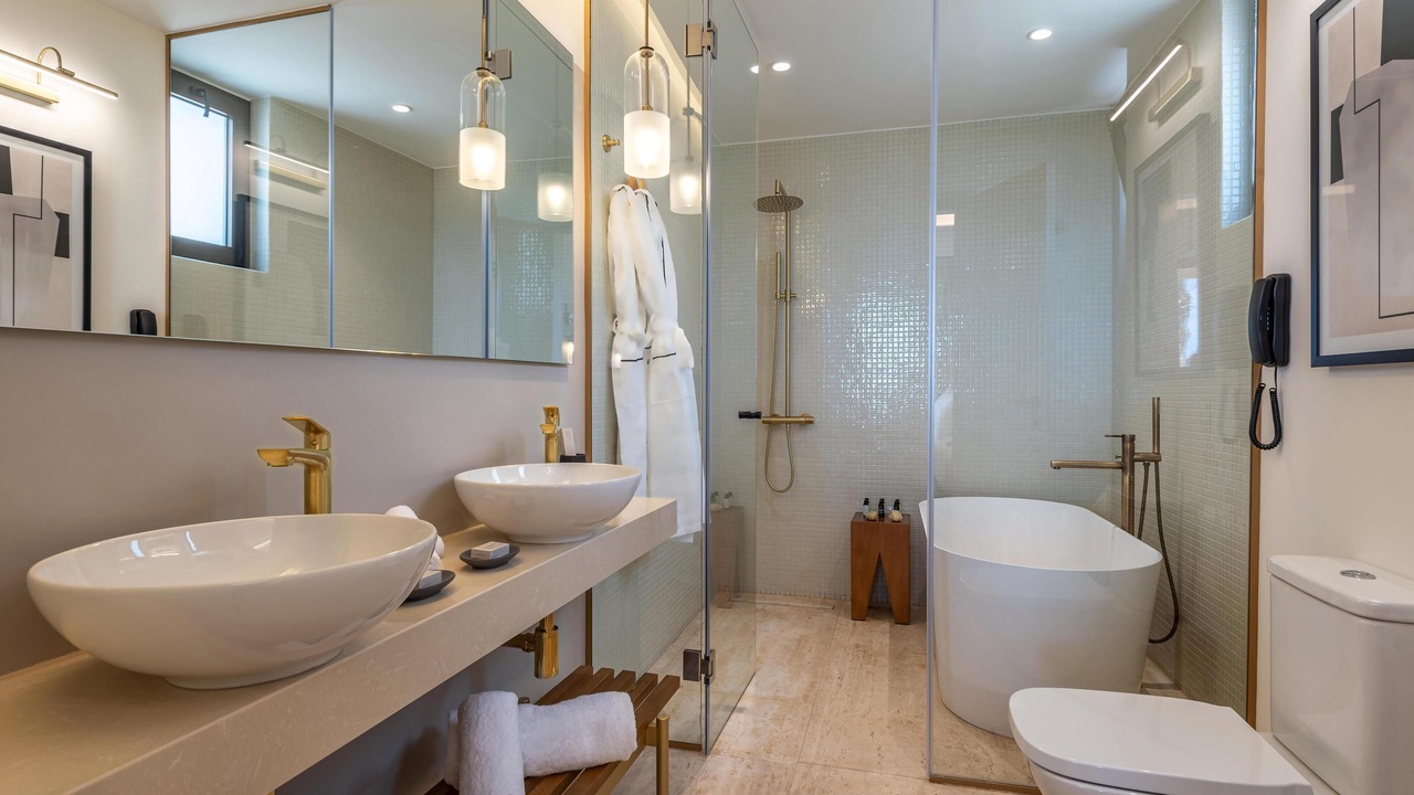 Photo of Bathroom in Stavros