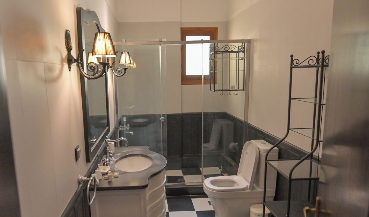 Photo of Bathroom in Ligourio