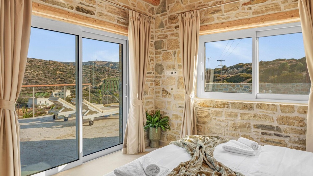 Photo of Bedroom in Matala