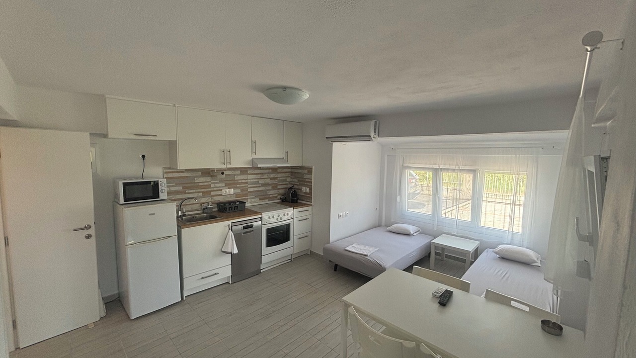 Photo of Kitchen in Nea Mesagkala