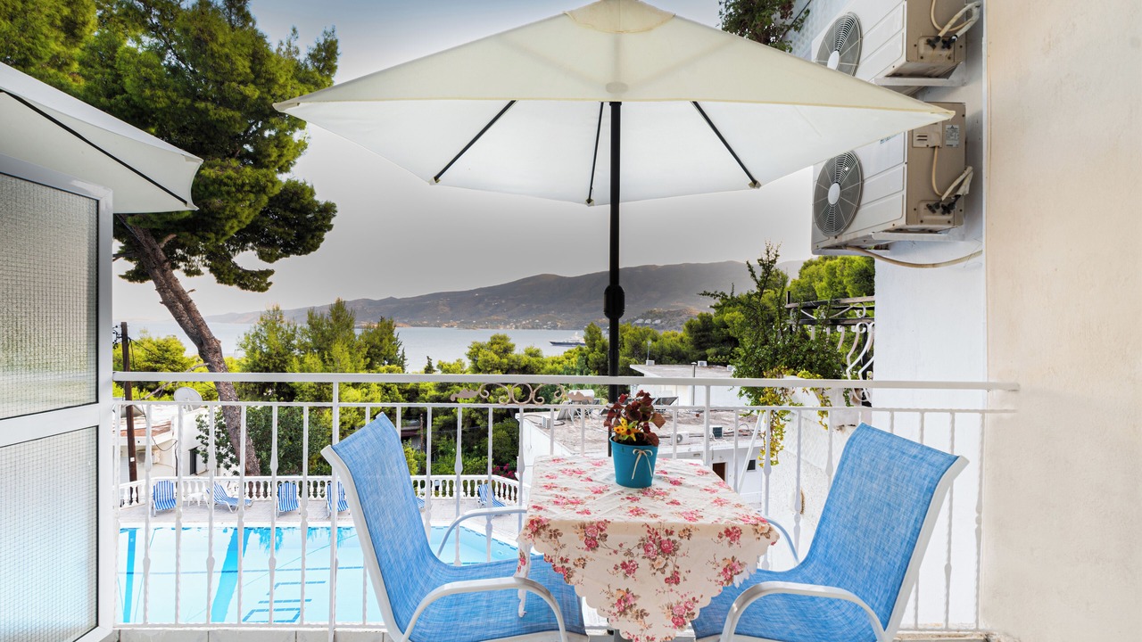 Photo of Patio Balcony in Poros