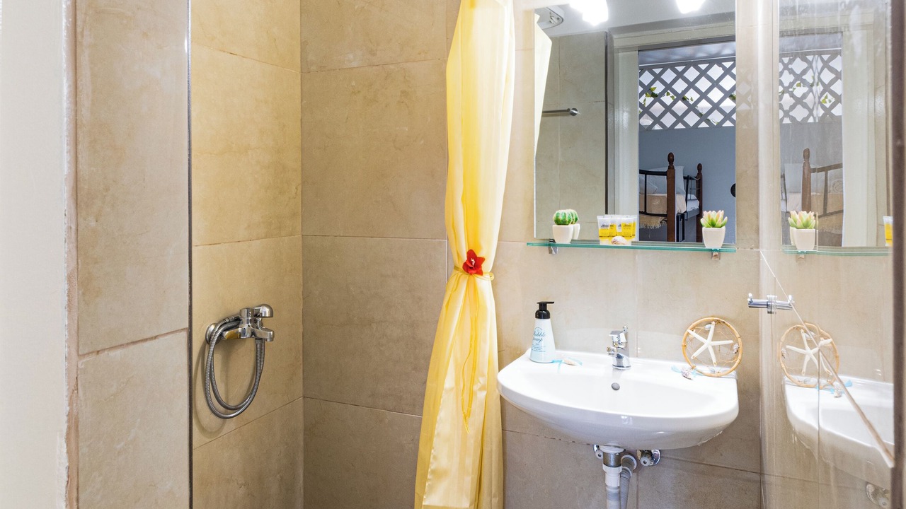 Photo of Bathroom in Poros