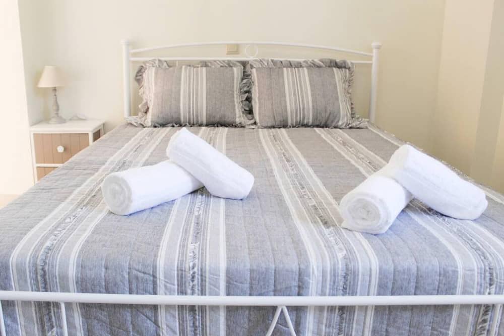 Photo of Bedroom in Kalamata Marina