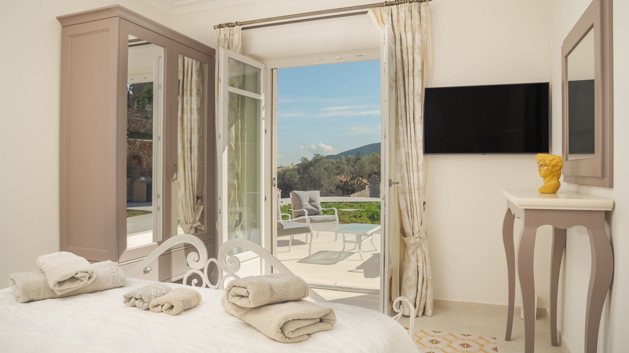 Photo of Bedroom in Elation