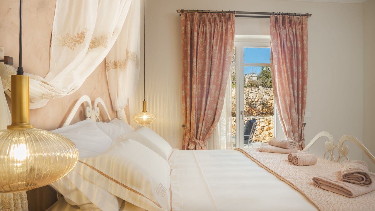 Photo of Bedroom in Elation