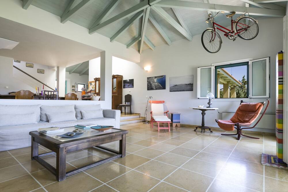 Photo of Bedroom in Svoronata