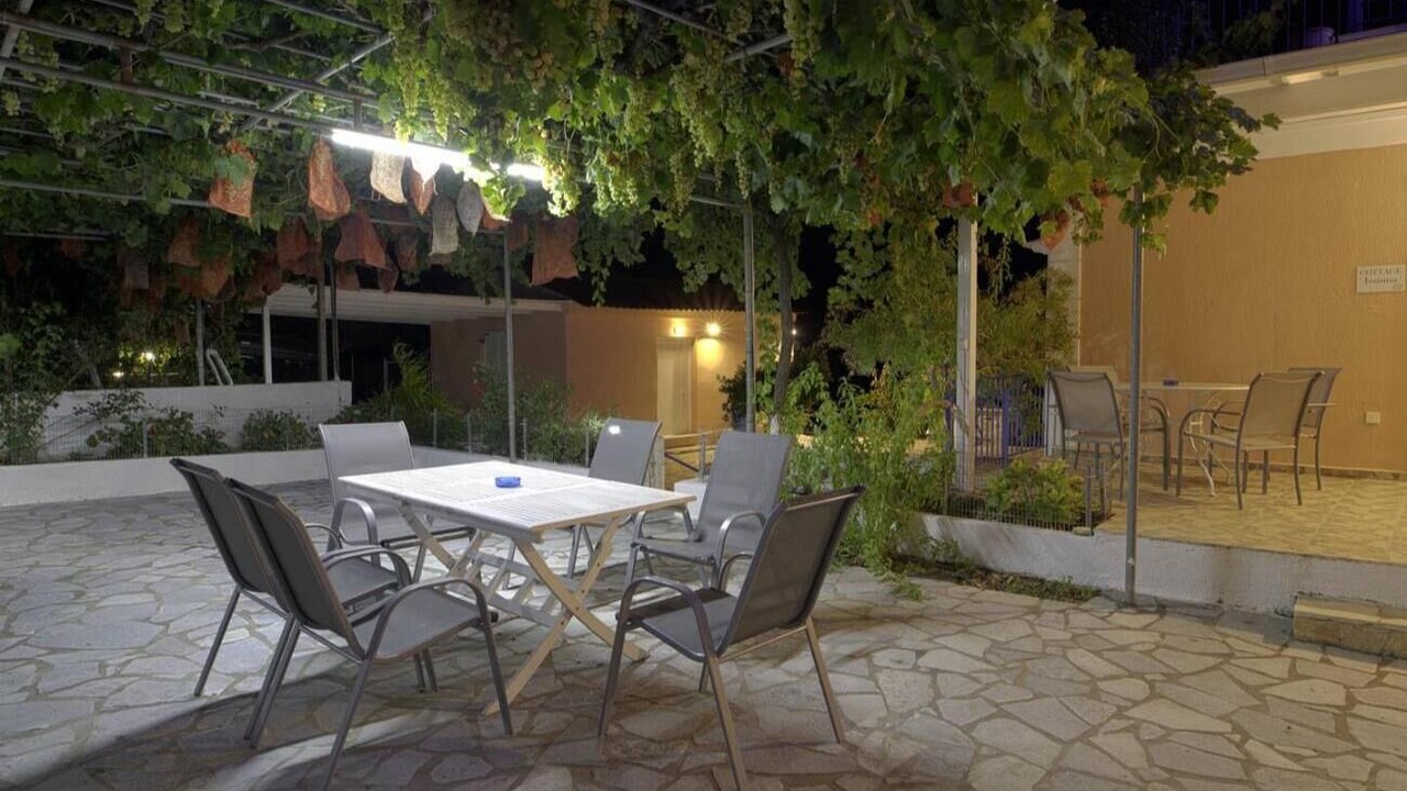 Photo of Outdoor in Kardhakata