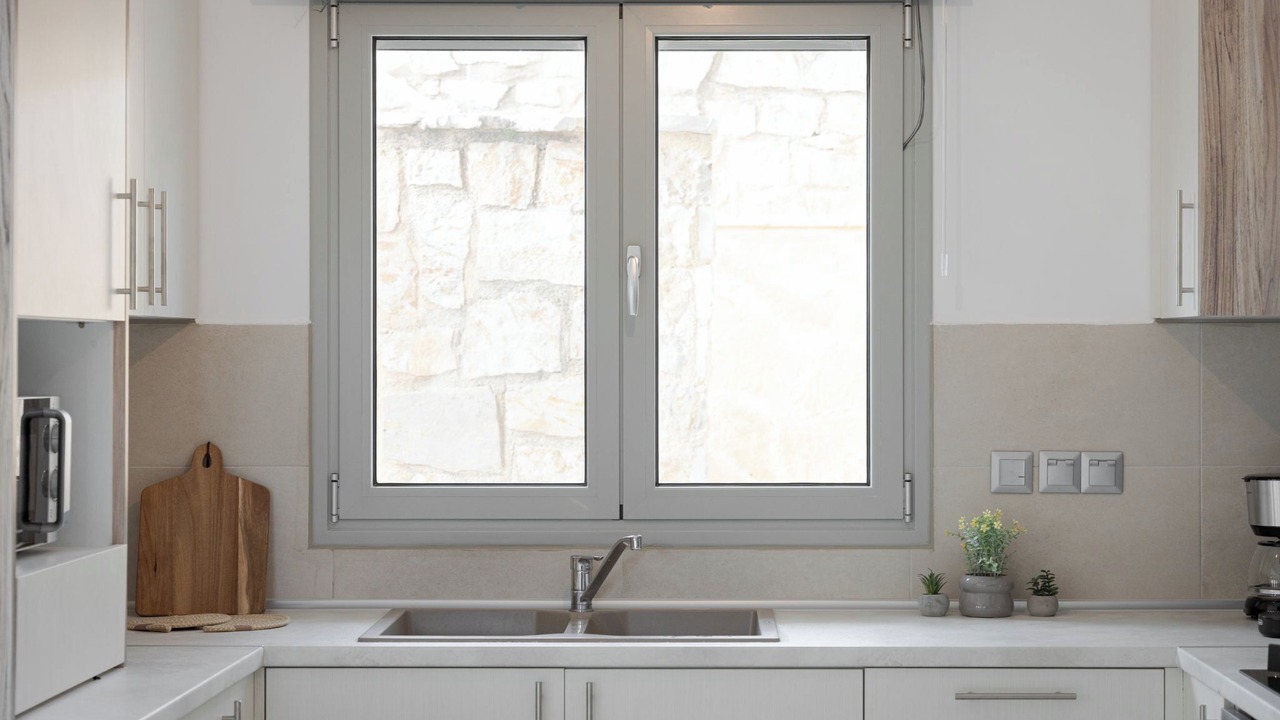Photo of Kitchen in Isthmia