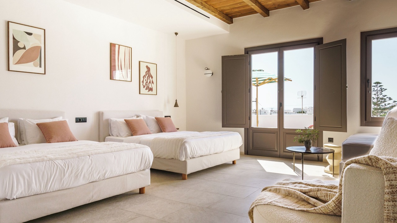 Photo of Bedroom in Platis Gialos