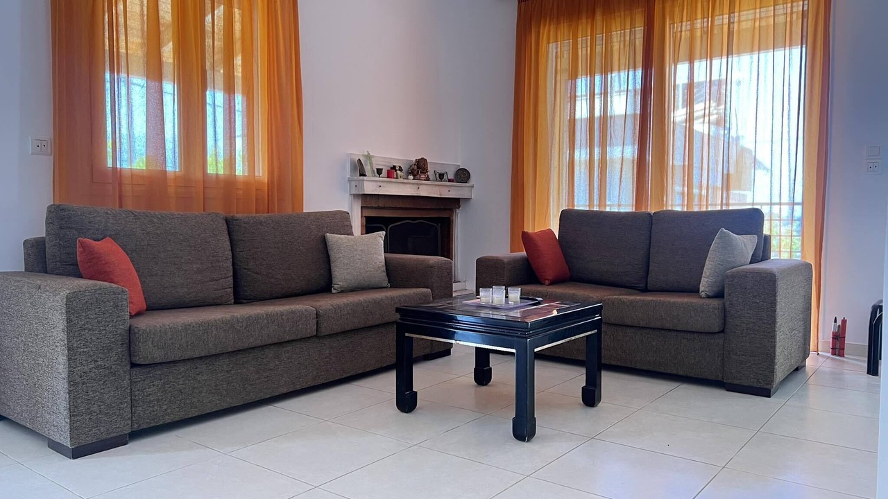 Photo of Livingroom in Psatha