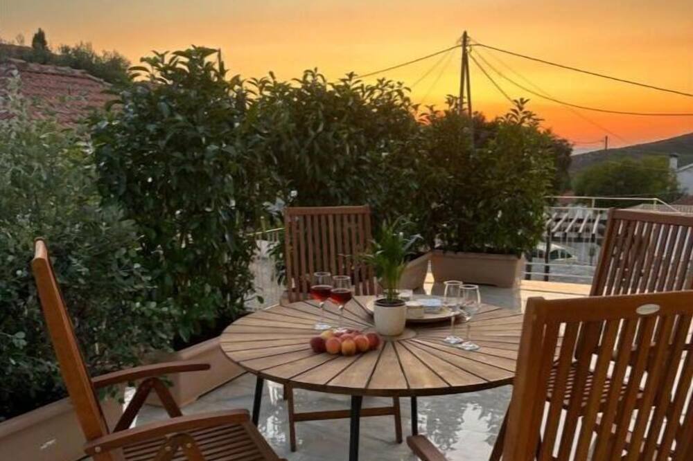 Photo of Outdoor in Leivathos