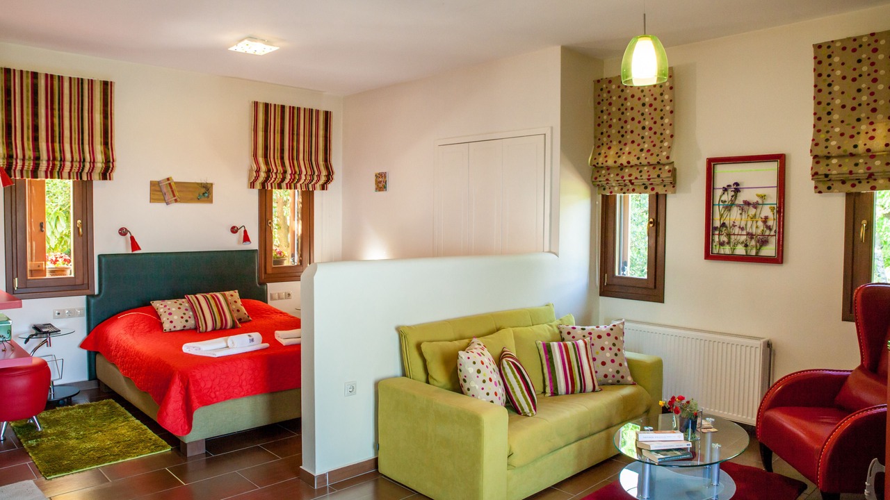 Photo of Bedroom in Mouresi