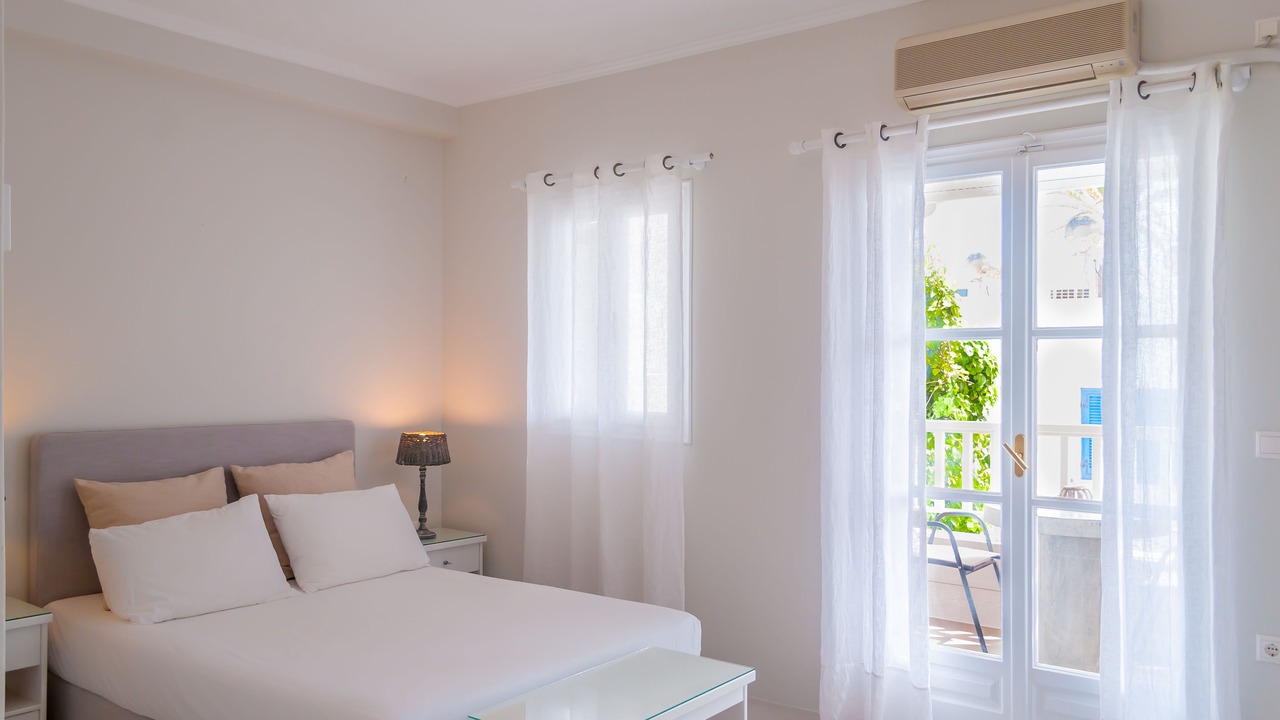 Photo of Bedroom in Adamas
