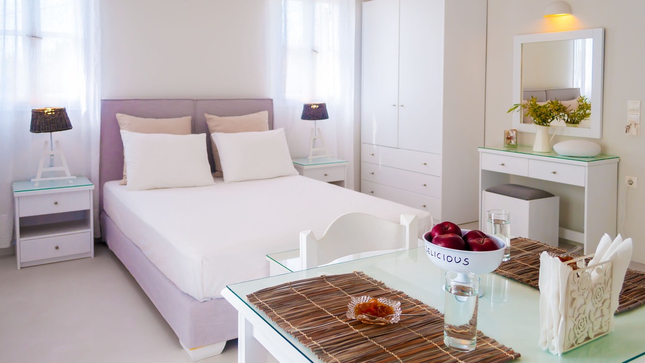 Photo of Bedroom in Adamas