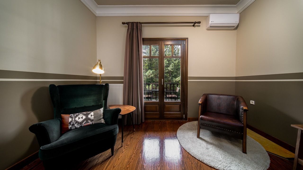 Photo of Bedroom in Elati