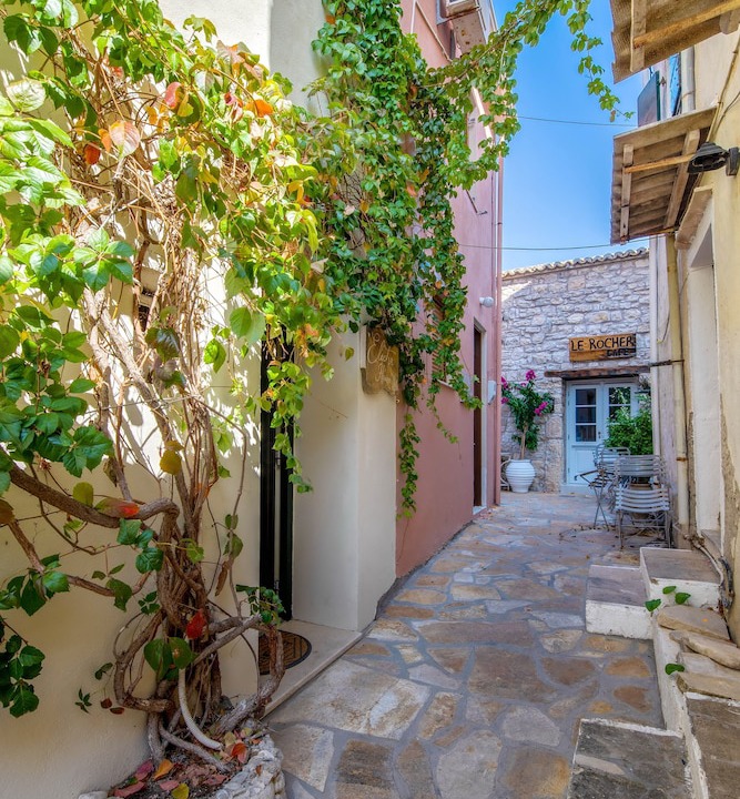 Photo of Outdoor in Longos