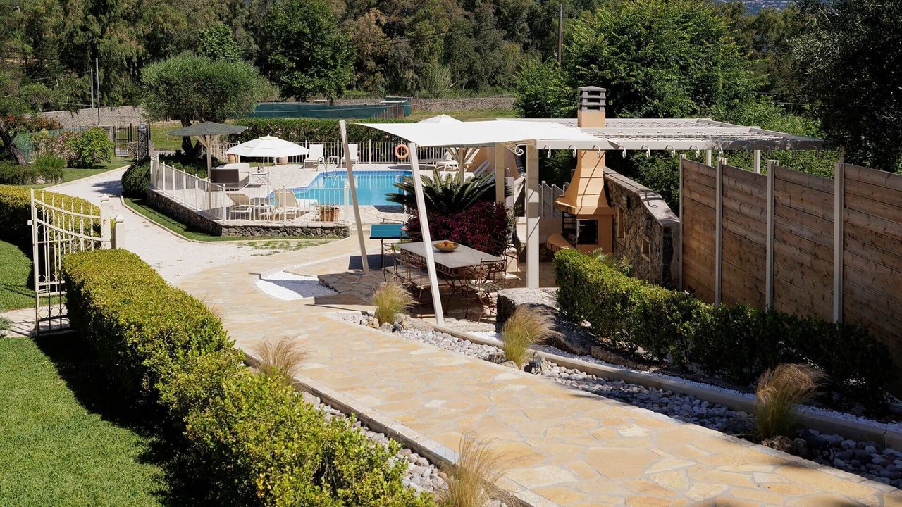 Photo of Outdoor in Dassia
