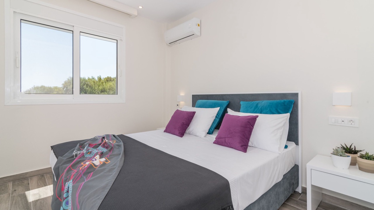 Photo of Bedroom in Lithakia