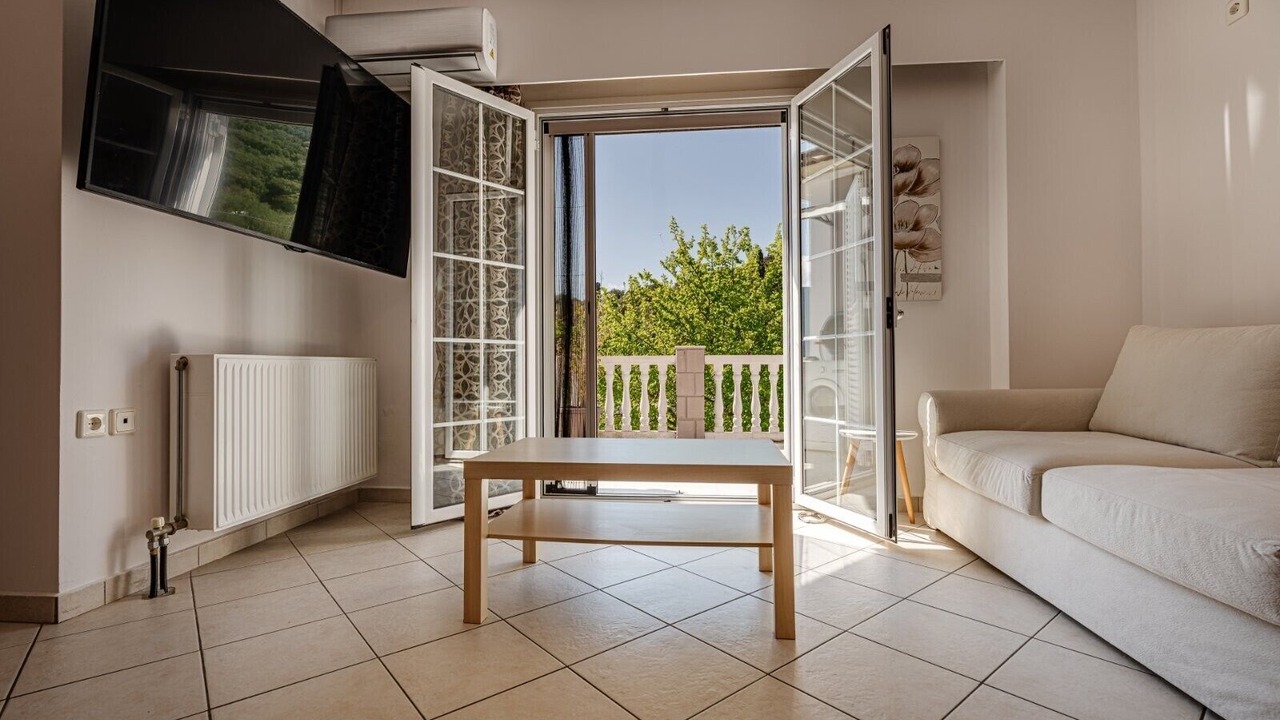Photo of Livingroom in Alikanas