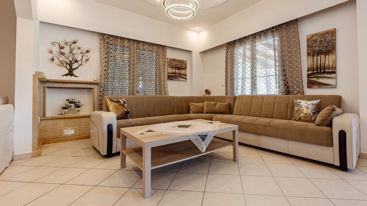 Photo of Livingroom in Alikanas