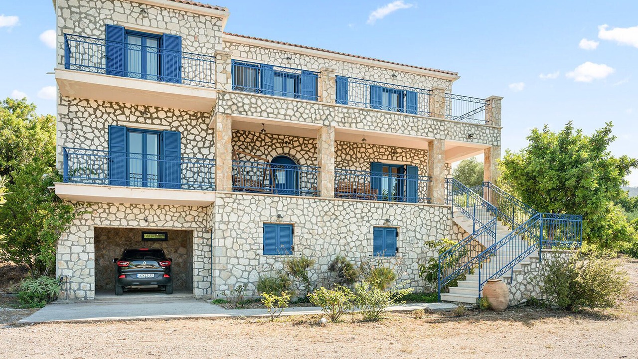 Photo of Outdoor in Leivathos