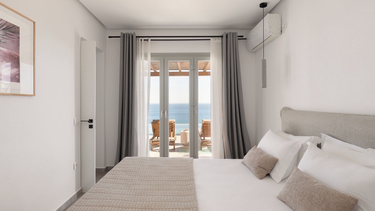 Photo of Bedroom in Megas Gialos