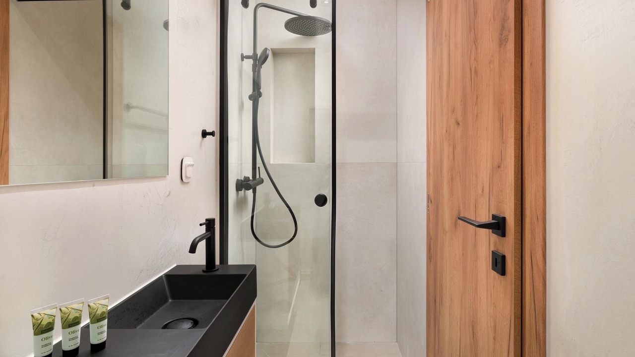 Photo of Bathroom in Ixia