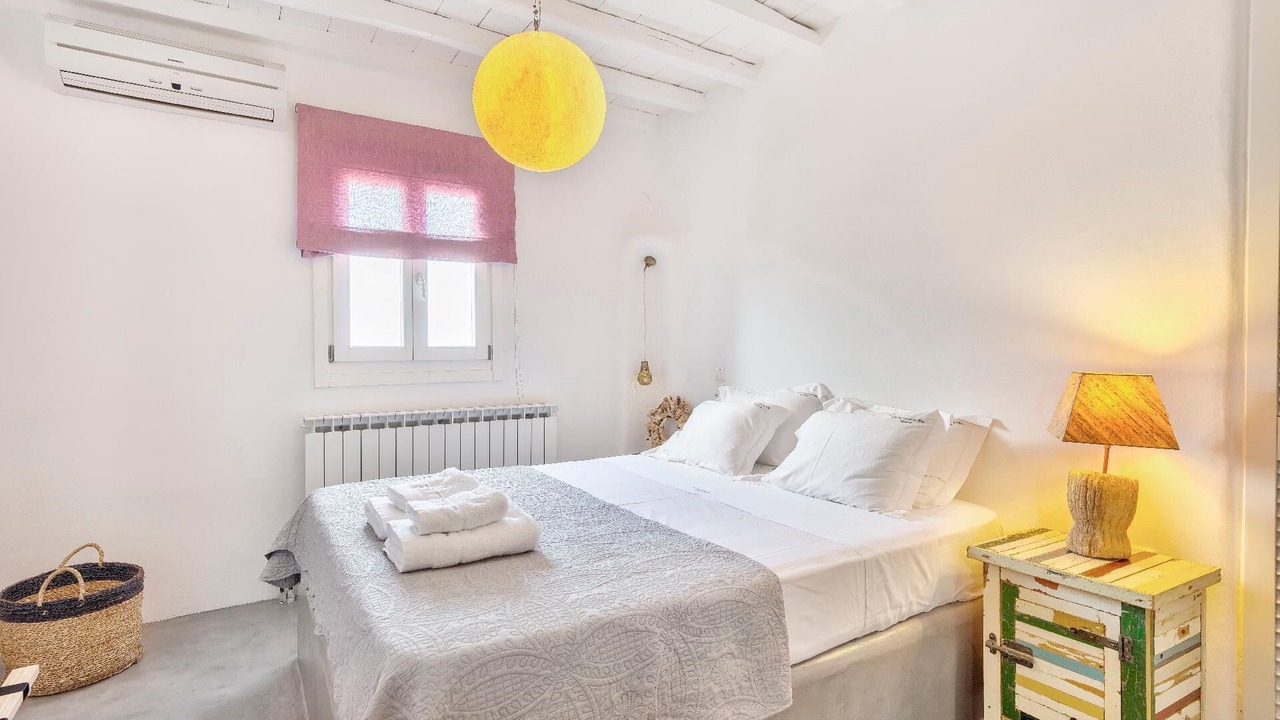 Photo of Bedroom in Faros Armenistis