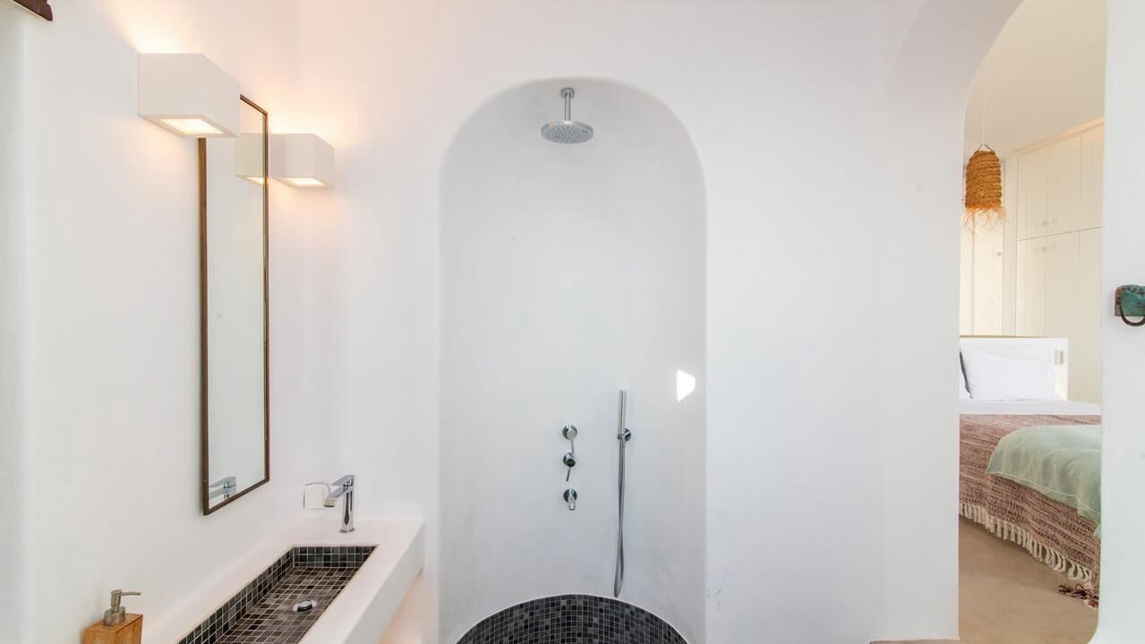 Photo of Bathroom in Exomvourgo