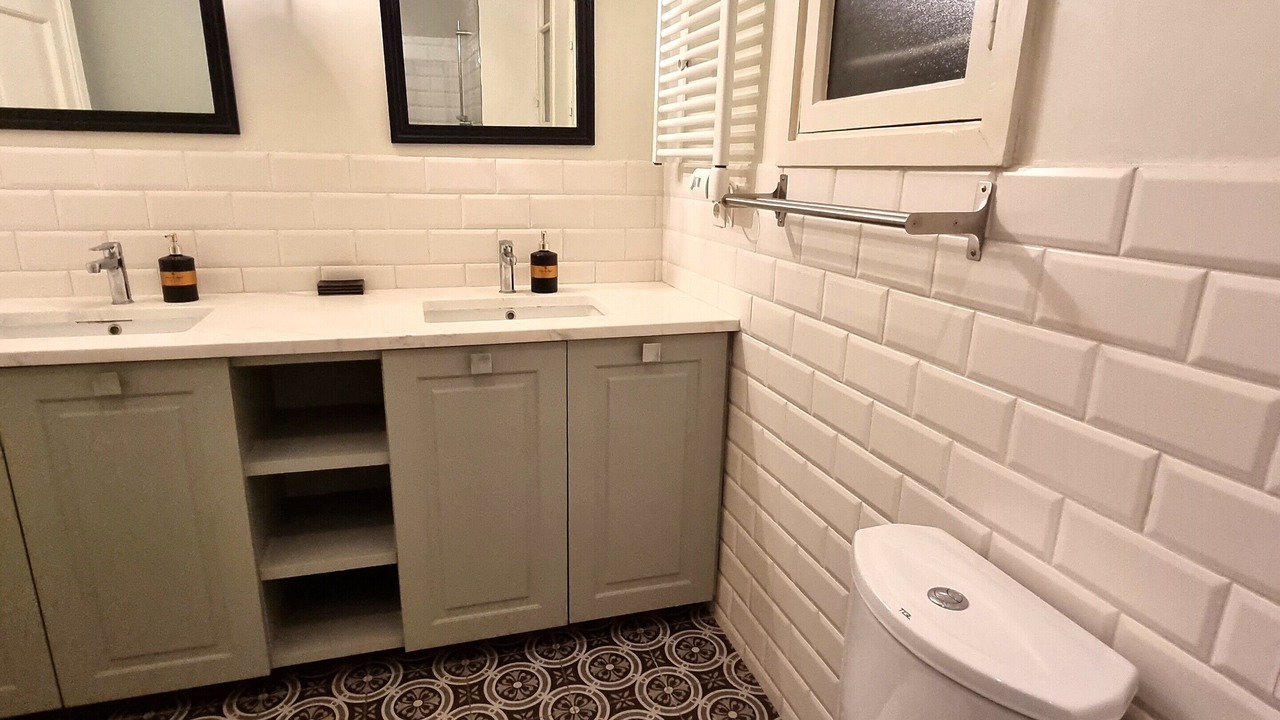 Photo of Bathroom in Koukaki