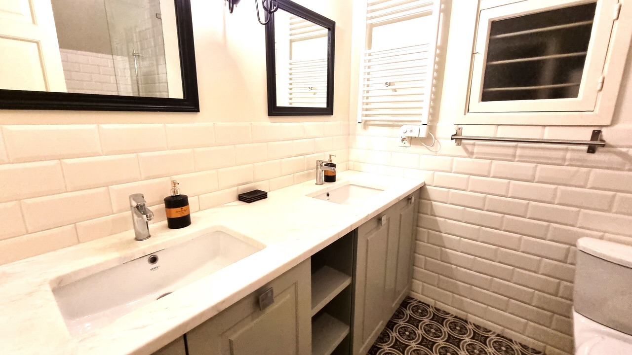 Photo of Bathroom in Koukaki