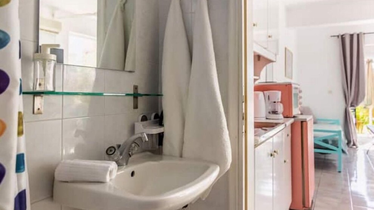 Photo of Bathroom in Agios Emilianos