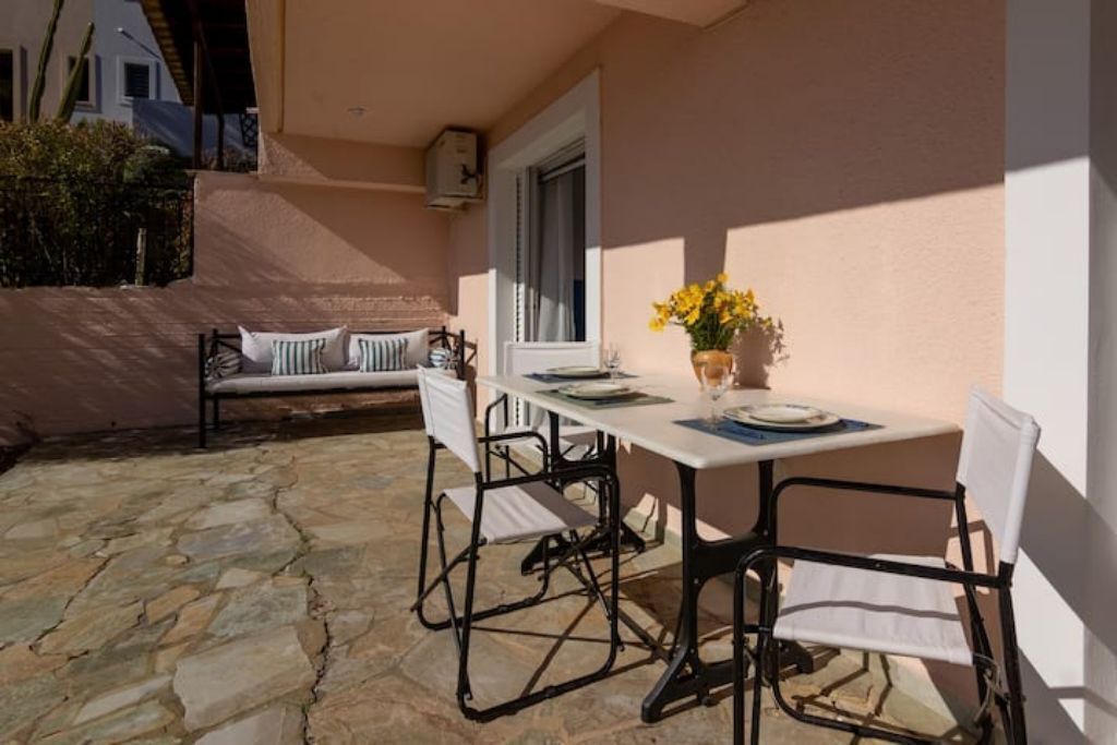Photo of Outdoor in Agios Emilianos