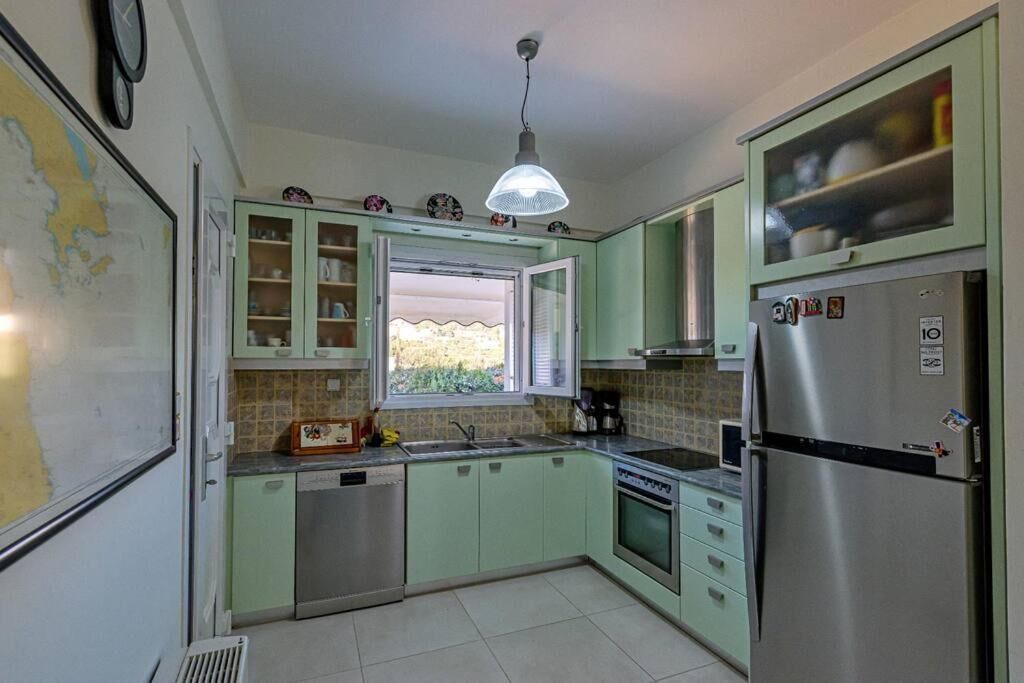 Photo of Kitchen in Agios Emilianos