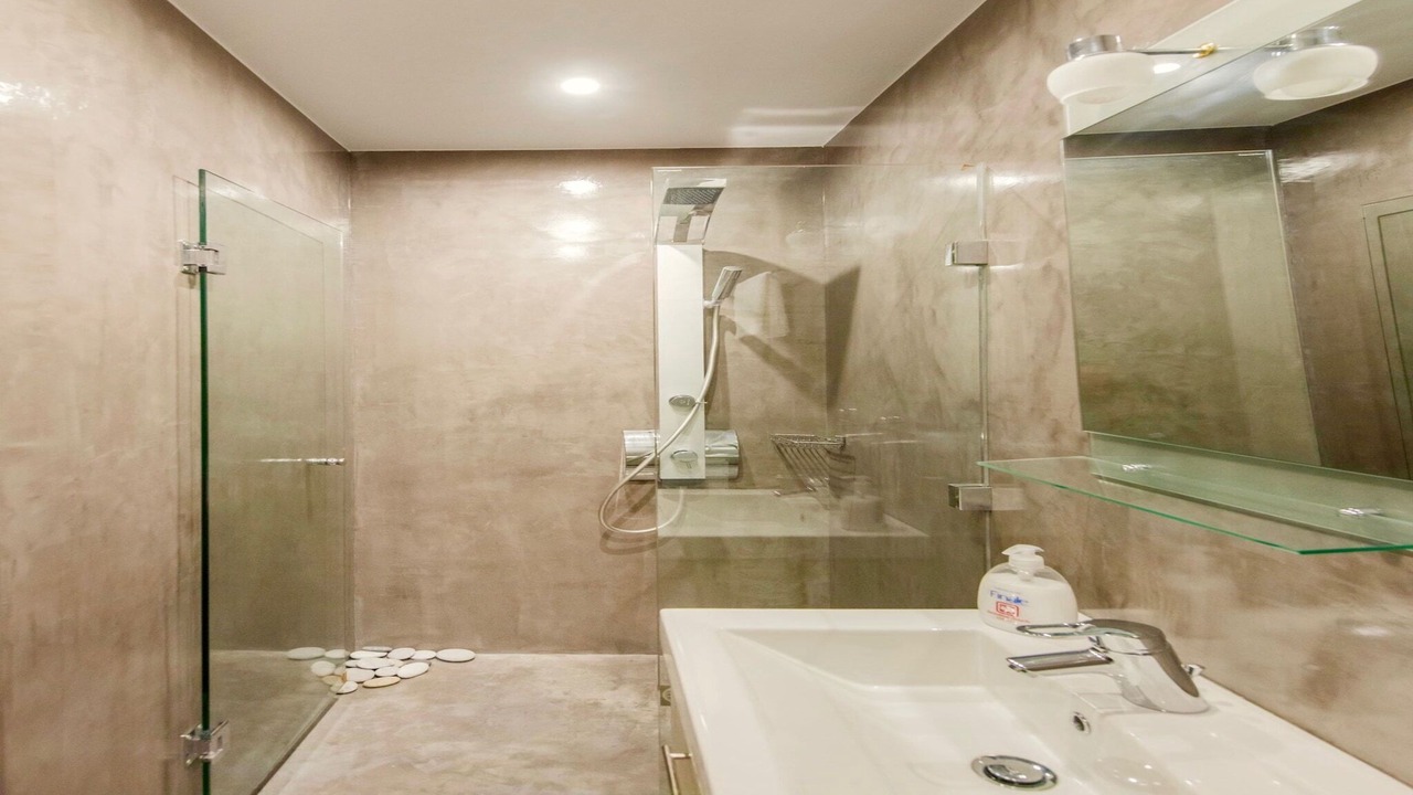 Photo of Bathroom in Gerani