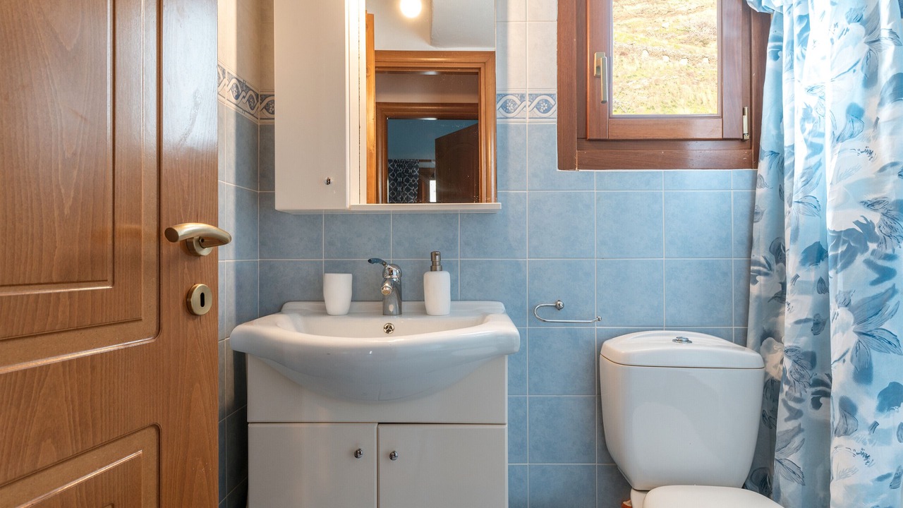 Photo of Bathroom in Kapparia