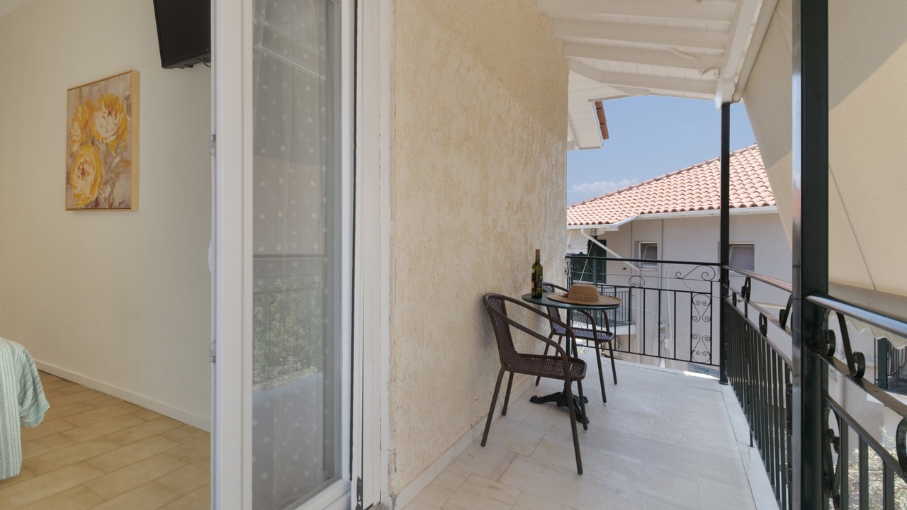 Photo of Patio Balcony in Nikiana