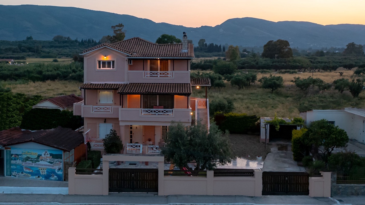 Photo of Outdoor in Agrilia