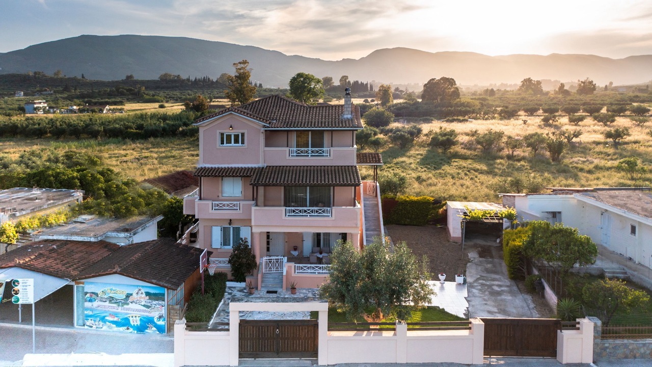 Photo of Outdoor in Agrilia